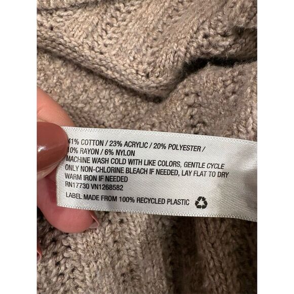 *3/$15 Universal Thread Women's XL Beige V-Neck Knit Sweater Long Sleeve - Picture 9 of 9